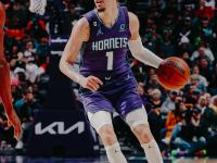 28Quan-关于赛地聚焦：亚冠转会期热度飙升，夏洛特黄蜂篮板制胜，信心回归，训练强度显著提升的信息